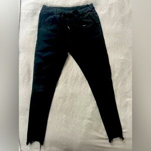 Women’s Blk Jean Pants SZ S
